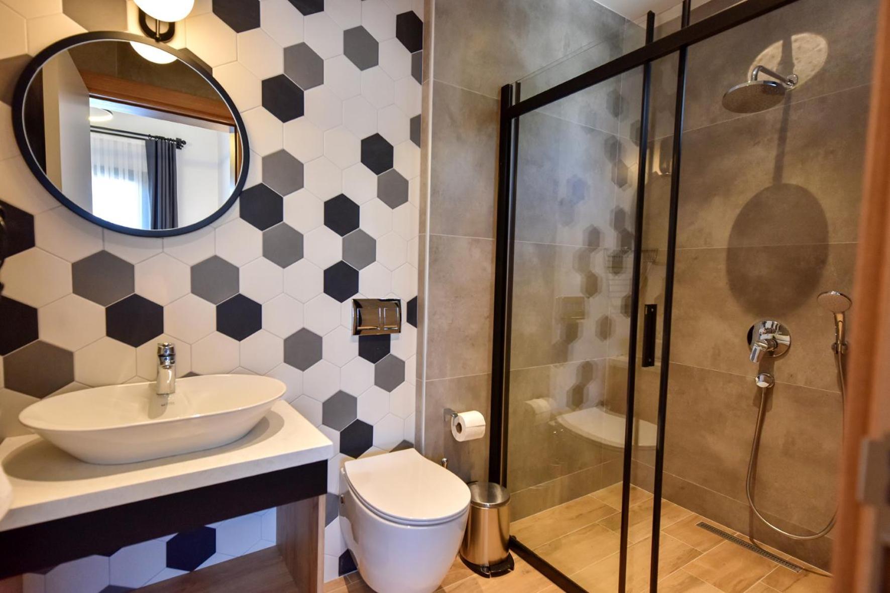 Avilia Suites Fethiye Rum bild